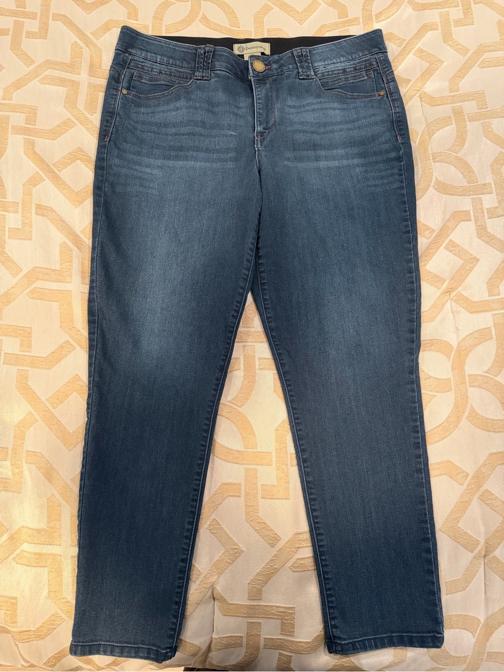 Democracy Women's Skinny Jeans in Dark Blue Wash